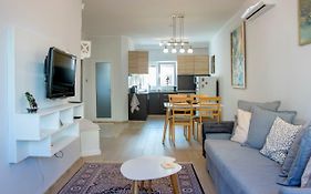Cozy Apartment In The Very Centre Of Sofia